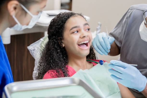 Best Weekend Emergency Dentist in Dunlap, IL